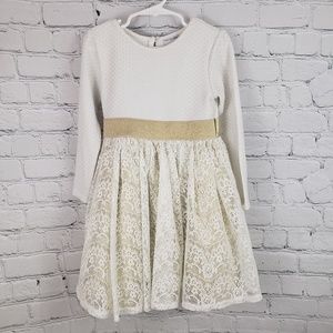 5/$30 Girls Size 5 Sweet Heart Rose Ivory and Gold